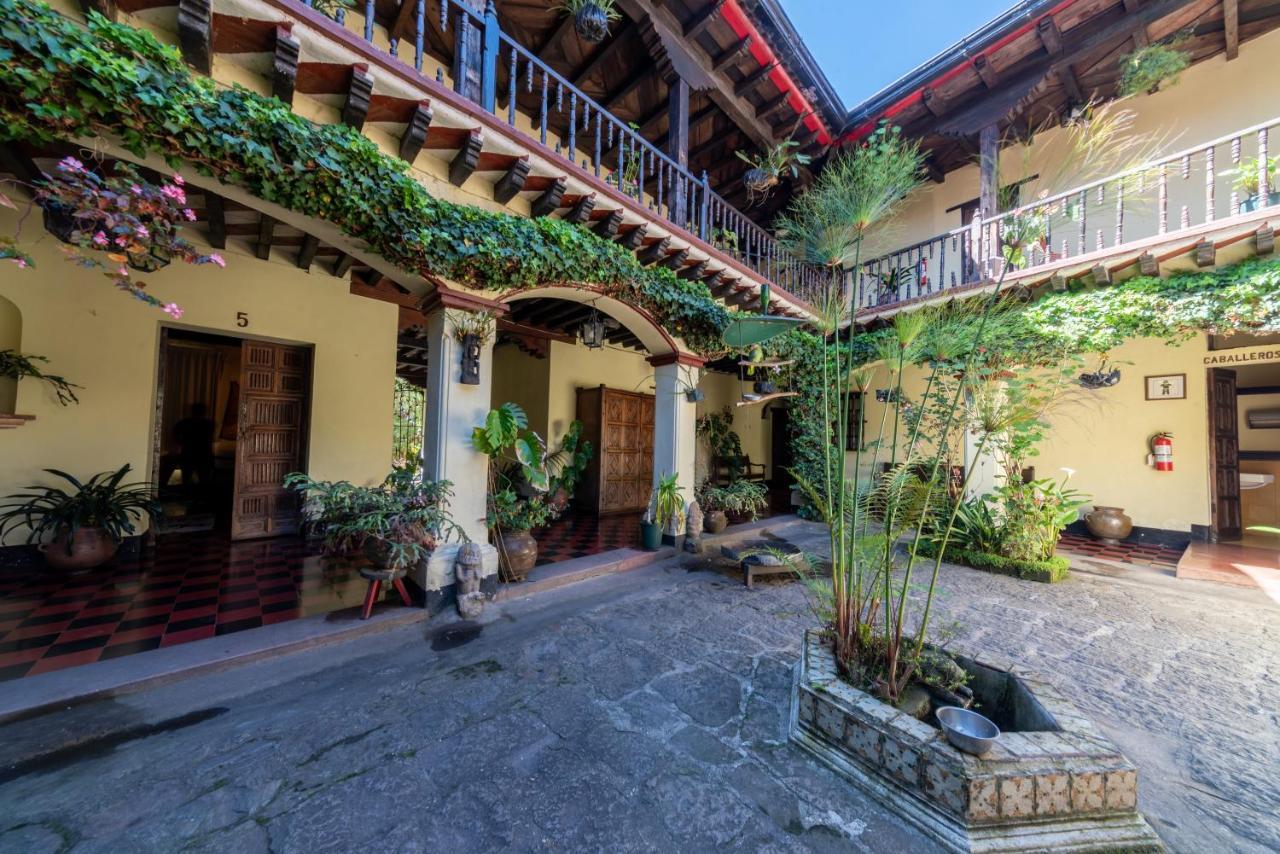 Hotel Museo Mayan Inn Chichicastenango Exteriör bild