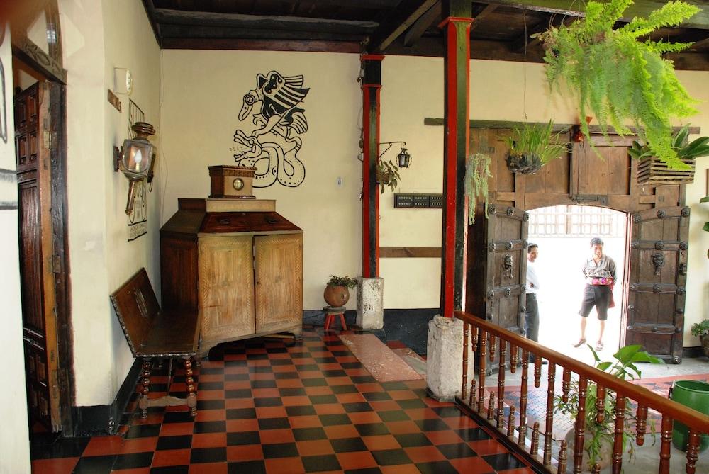 Hotel Museo Mayan Inn Chichicastenango Exteriör bild