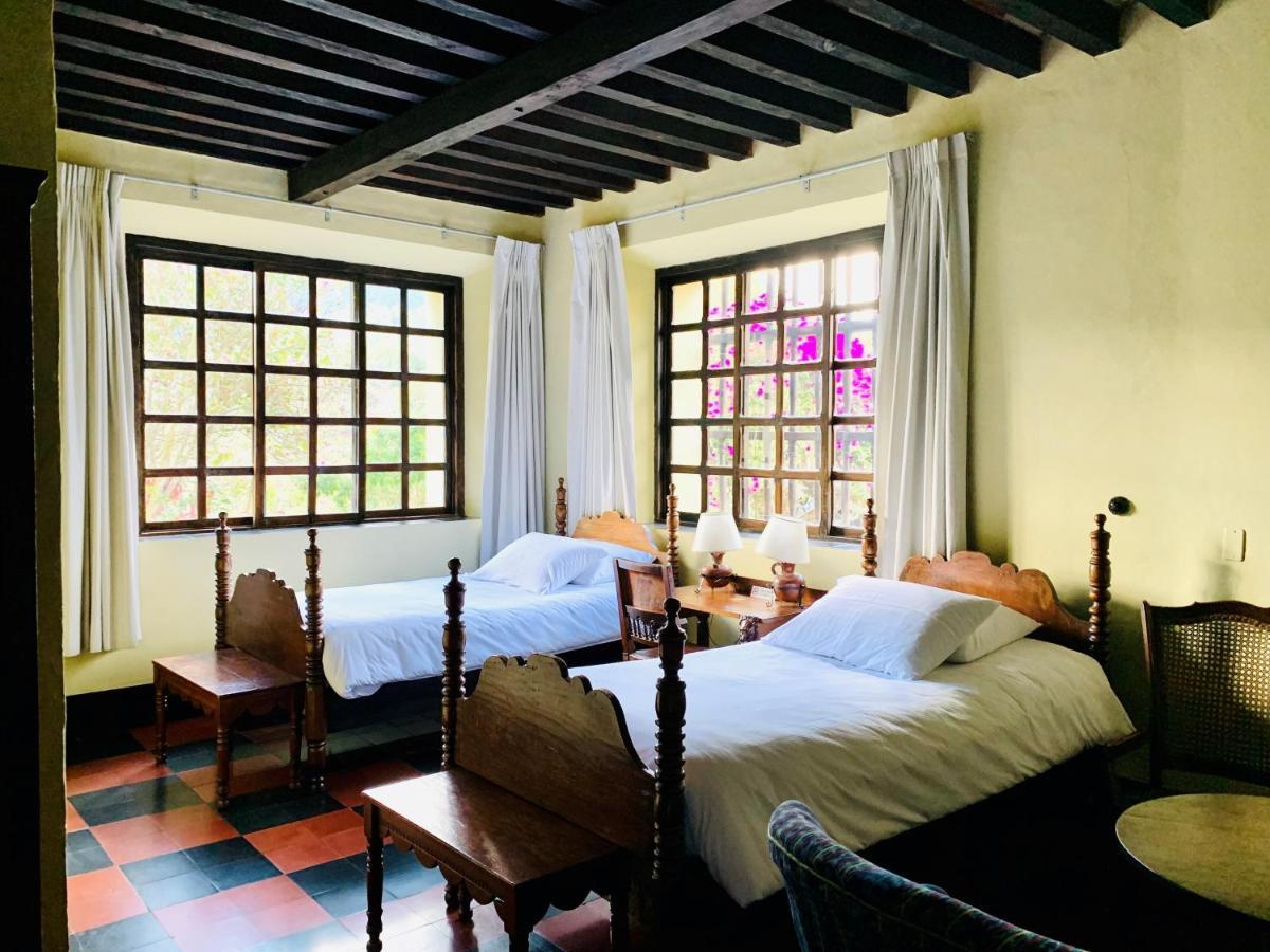 Hotel Museo Mayan Inn Chichicastenango Exteriör bild